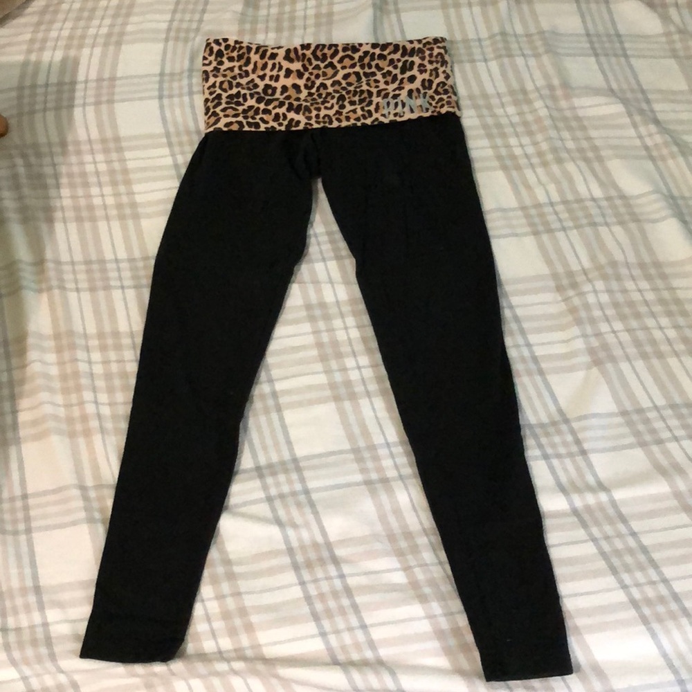 Victoria’s Secret PINK Leopard Yoga Pants